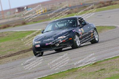 media/Jan-15-2023-CalClub SCCA (Sun) [[40bbac7715]]/Group 7/Qualifying (Sweeper)/